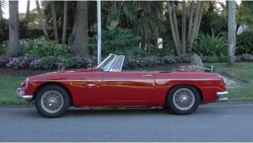 MG MGB REAL LEATHER INTERIOR WITH (1966)