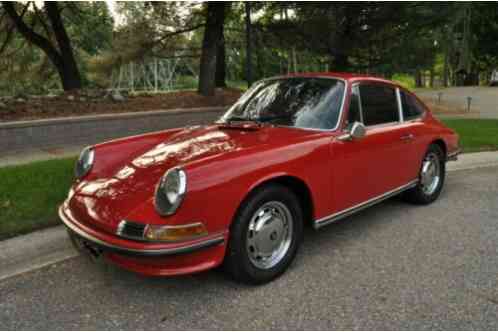 1966 Porsche 911 --