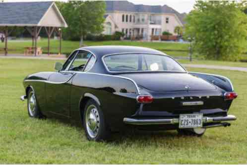 Volvo P1800 (1966)