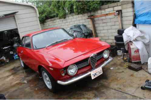 Alfa Romeo GTV 2 Door Coupe (1967)