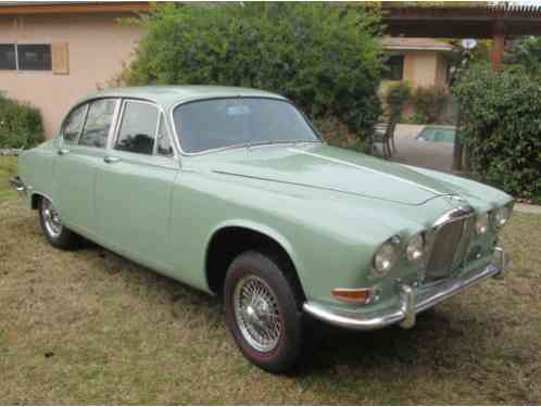 Jaguar Other sedan (1967)