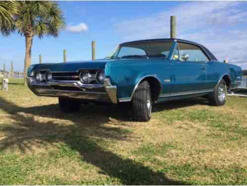 Oldsmobile 442 Cutlass Supreme 442 (1967)