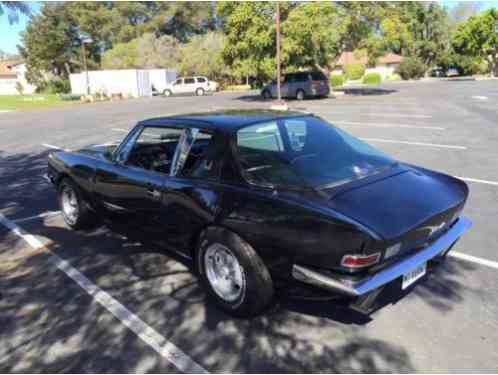 1967 Studebaker Avanti II