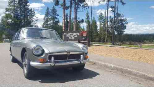 1968 MG MGB GT