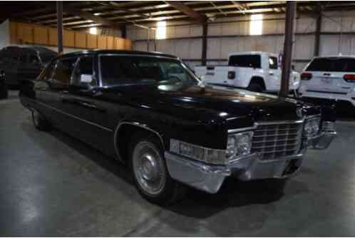 1969 Cadillac Fleetwood Limousine