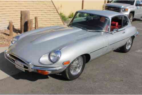 Jaguar E-Type 2+2 Coupe (1969)