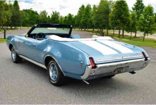 Oldsmobile Cutlass S (1969)