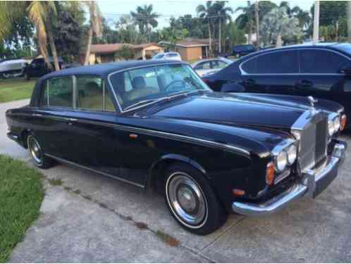 Rolls-Royce Silver Shadow 4 door (1969)