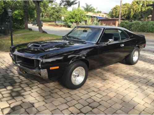 AMC Javelin SST (1970)