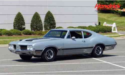 1970 Oldsmobile Cutlass --