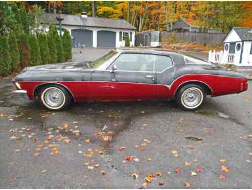 Buick Riviera Boat tail (1971)