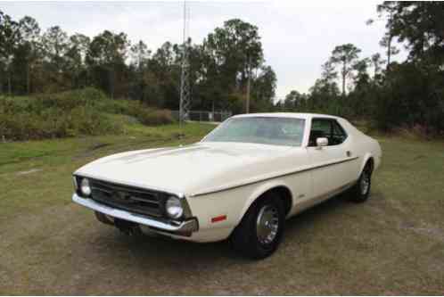 1971 Ford Mustang 2-Door Coupe