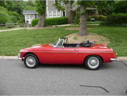 MG MGB Conv (1971)