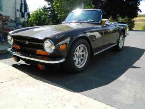 Triumph TR-6 2 Door Convertible (1971)