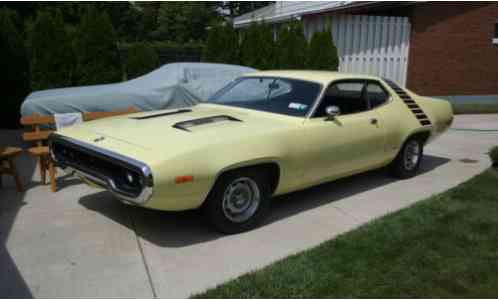 1972 Plymouth Road Runner Base