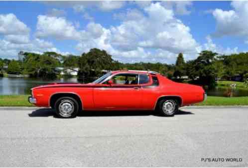 Plymouth Road Runner -- (1974)