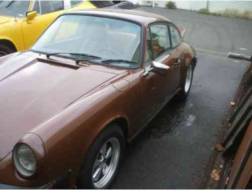 Porsche 911 Carrera Coupe 2-Door (1974)