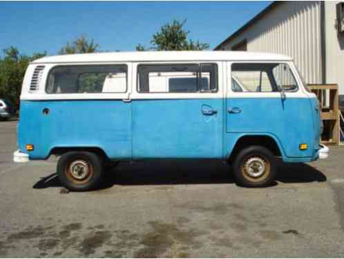 Volkswagen Bus/Vanagon (1974)