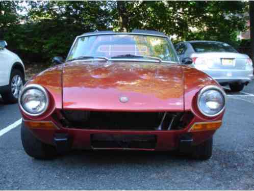 Fiat 124 Spider Pininfarina (1975)