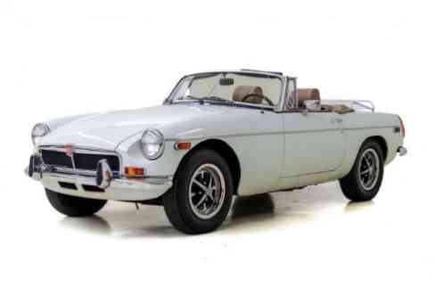 MG MGB -- (1975)