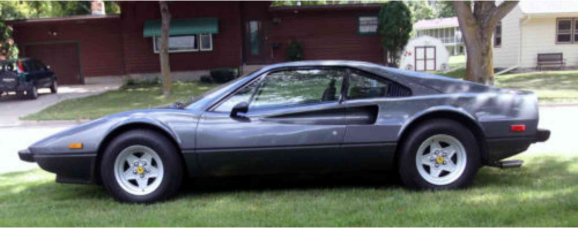 Ferrari 308 (1976)