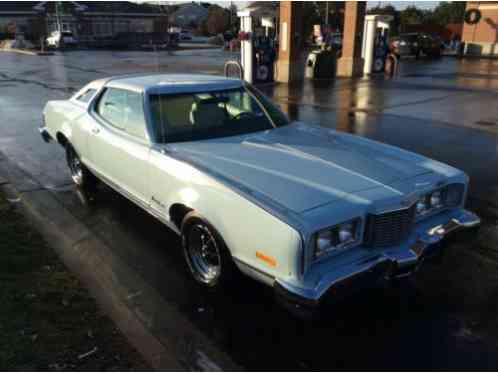 Mercury Montego MX Hardtop 2-Door (1976)