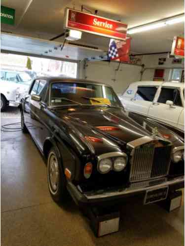 Rolls-Royce Corniche Black (1976)