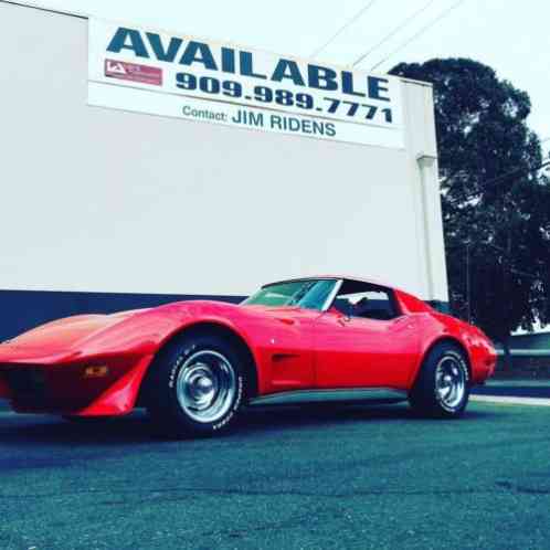 1977 Chevrolet Corvette Beautiful chrome