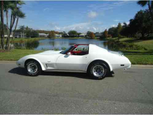1977 Chevrolet Corvette white