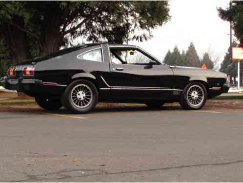 Ford Mustang Mach 1 (1977)