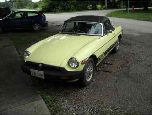 1977 MG MGB Wire Wheels