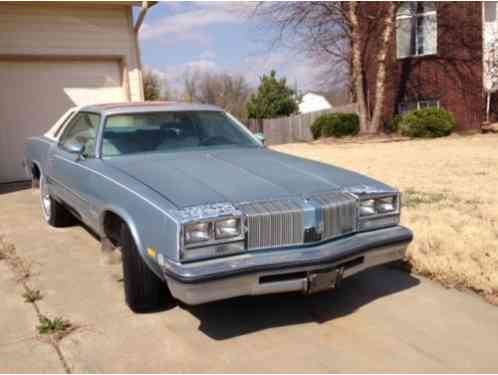 Oldsmobile Cutlass (1977)