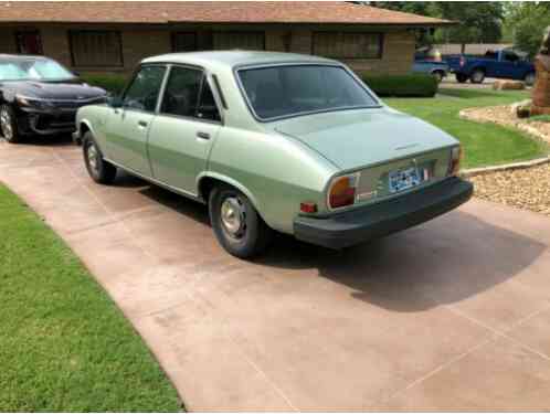 Peugeot 504 4 Door Diesel sedan (1979)