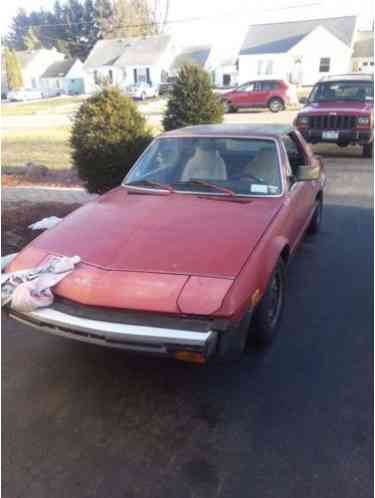 Fiat X-1/9 Base Coupe 2-Door (1980)