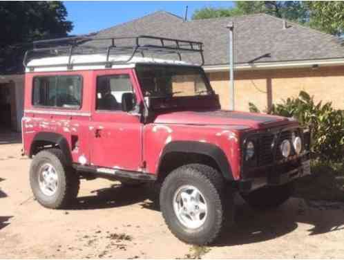 Land Rover Defender (1980)