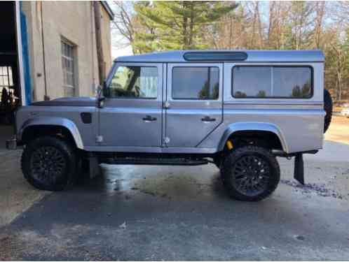 Land Rover Defender (1980)