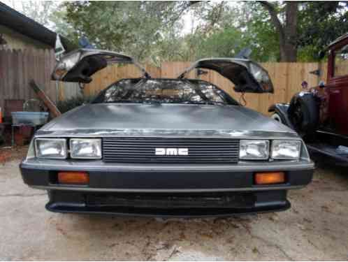 1981 DeLorean 2 DOOR