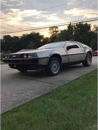 1981 DeLorean Delorean