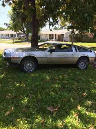 DeLorean DeLorean coupe (1981)