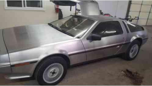 1981 DeLorean dmc 12