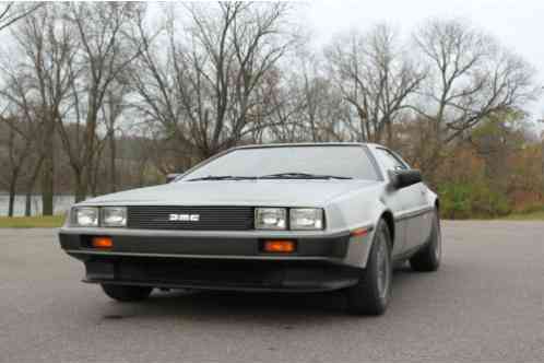 1981 DeLorean DMC 12