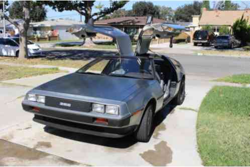 1981 DeLorean DMC 12 Base Coupe 2-Door