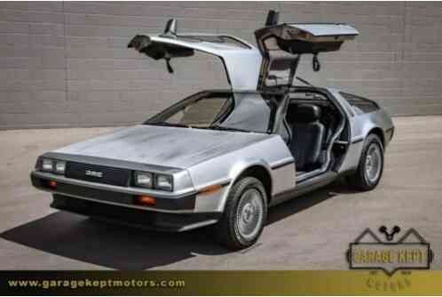 DeLorean DMC-12 (1981)