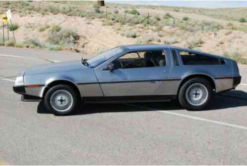 DeLorean DMC12 (1981)