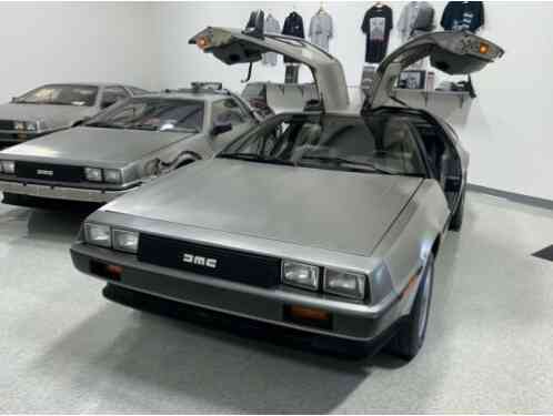 DeLorean Late 81 Gray 5-Speed 13K (1981)