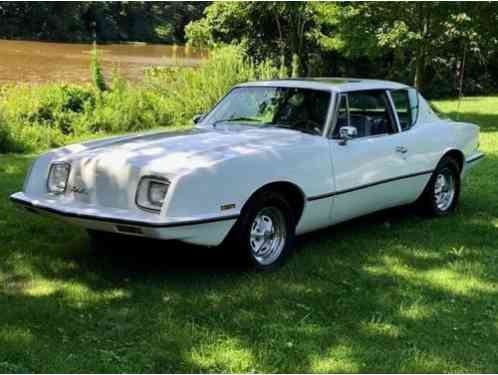 Studebaker AVANTI 11 (1981)