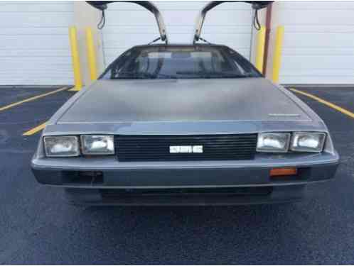 1982 DeLorean