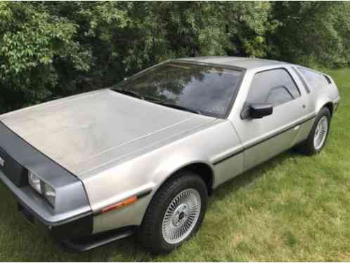 DeLorean Coupe Black (1982)