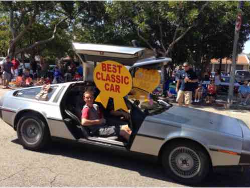 1982 DeLorean DMC-12 Thin Original Upper stripe