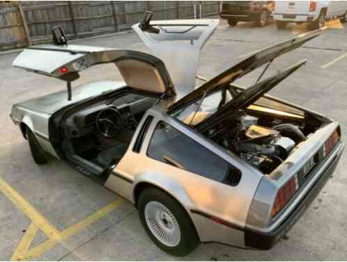 DeLorean DMC 12 DMC 12 (1983)